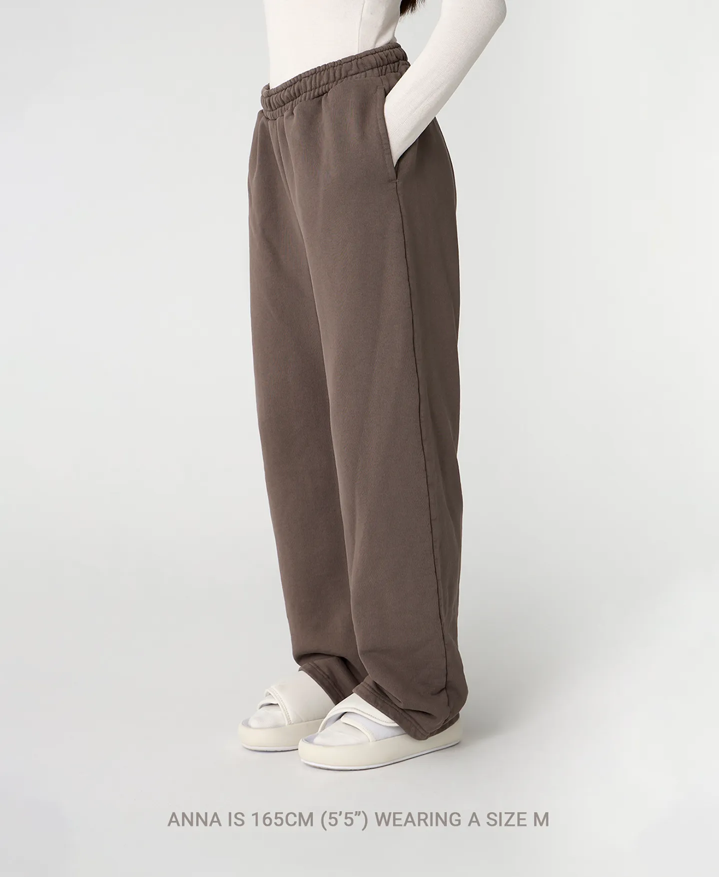 600 GSM 'Navy Blue' Straight-leg Pants