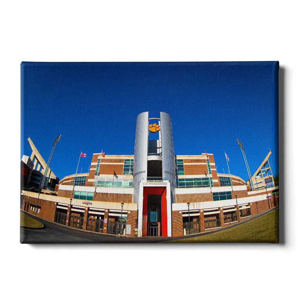 Clemson Tigers - Nieri Family Student Athletic Enrichment Center