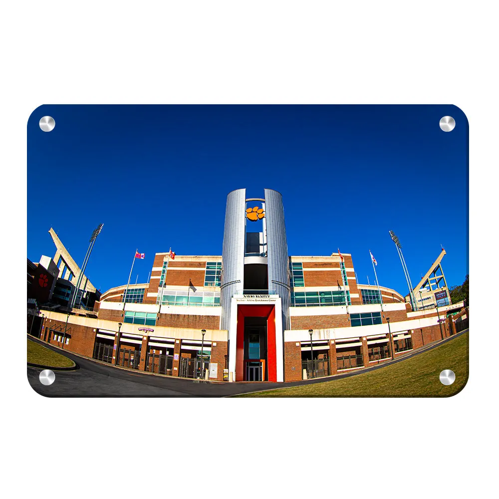 Clemson Tigers - Nieri Family Student Athletic Enrichment Center