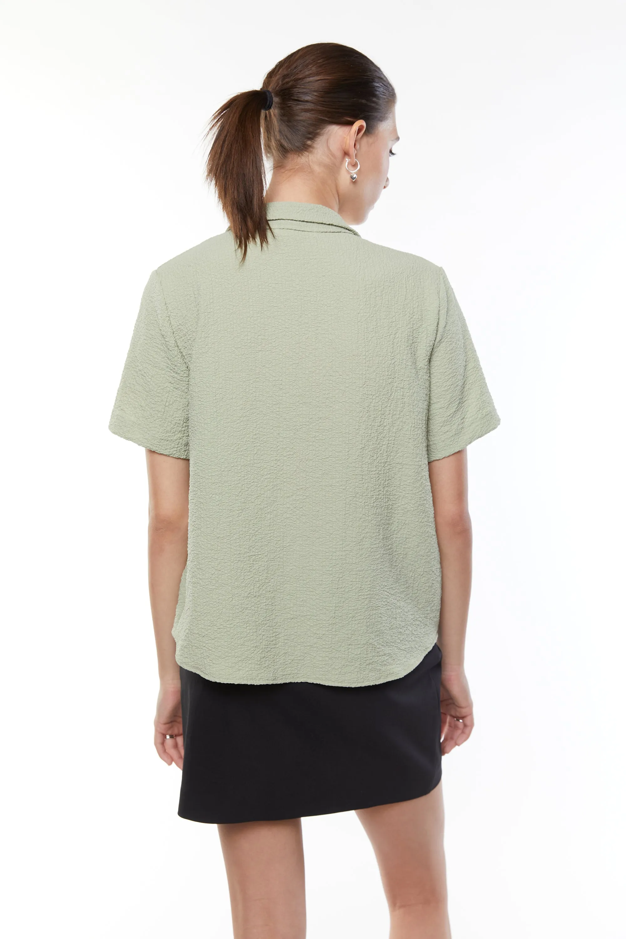 CRINKLE SHORT SLEEVE SHIRT