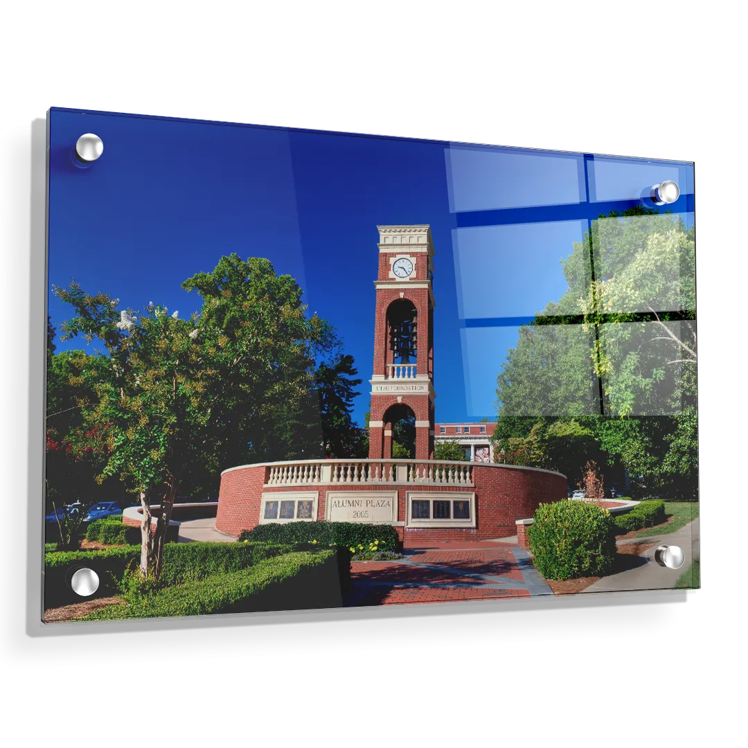 ETSU - Summer Alumni Plaza