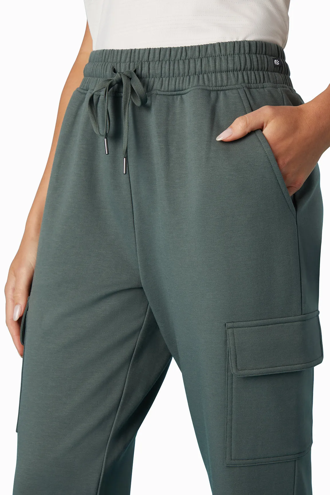 Lyla Pant