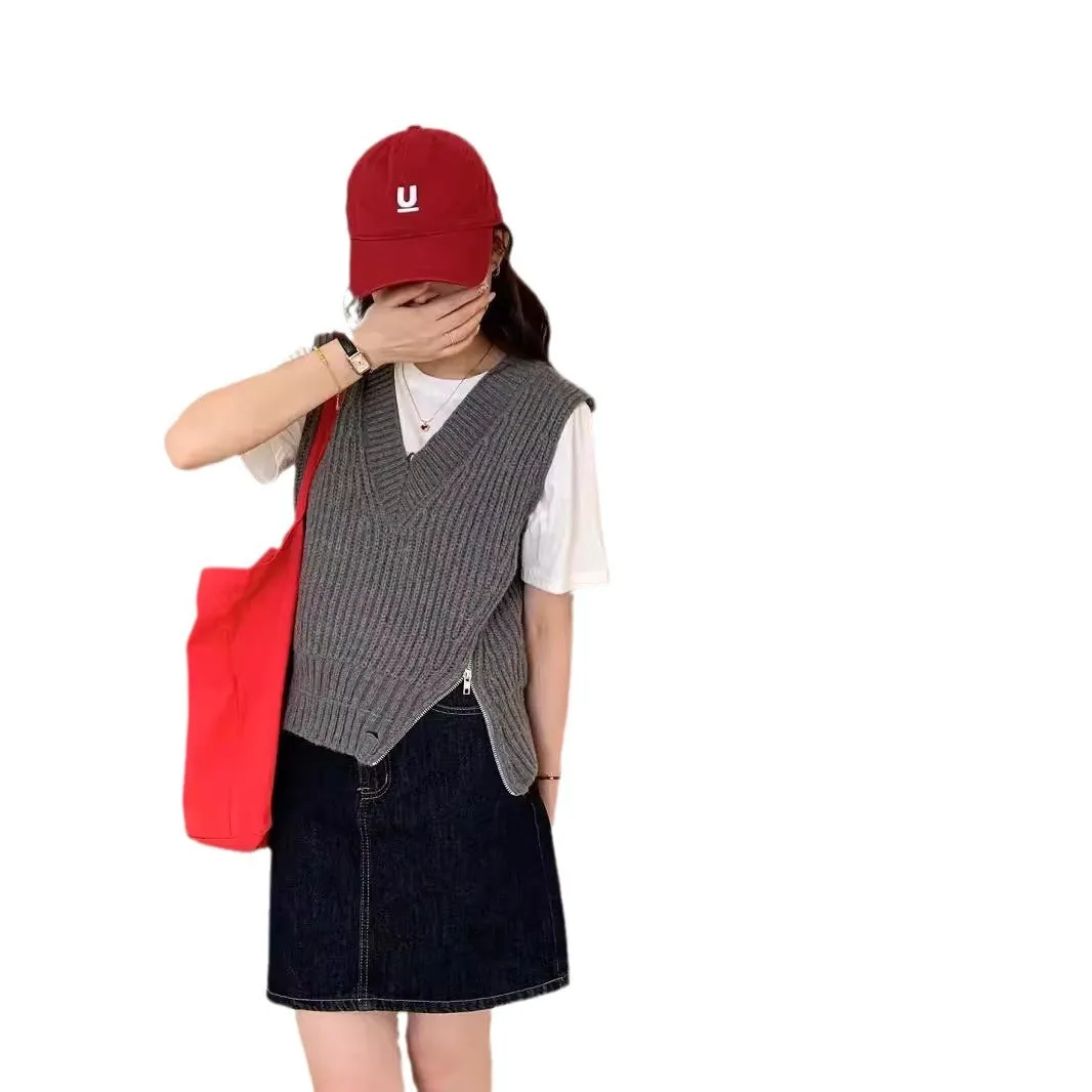 Nukty-shop masc outfits Korean Style New Style Personalized Design Side Zipper V-neck Solid Color Loose Knitted Vest Women's All-Match Knitted Vest
