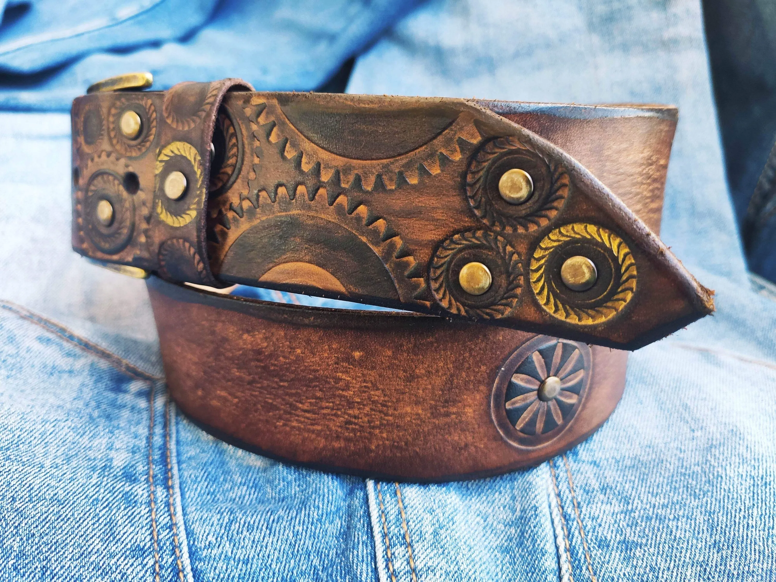 Steampunk Leather Belt with Gears 42cm Wide Brown Bronze Buckle Rivets  Gold Accents - Perfect for Bikers