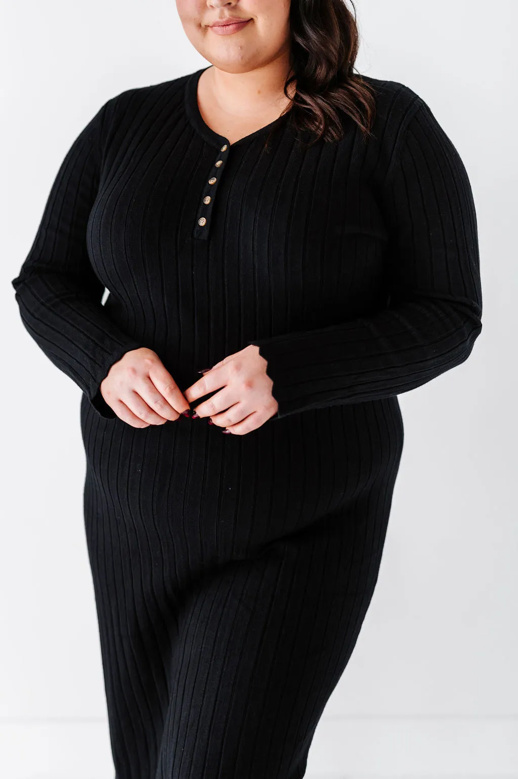 Willow Sweater Dress in Black - Size X-Large & 1X Left