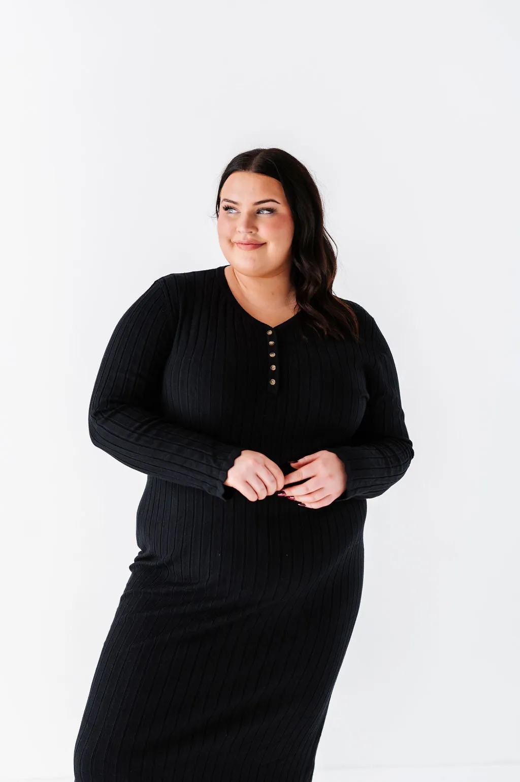 Willow Sweater Dress in Black - Size X-Large & 1X Left