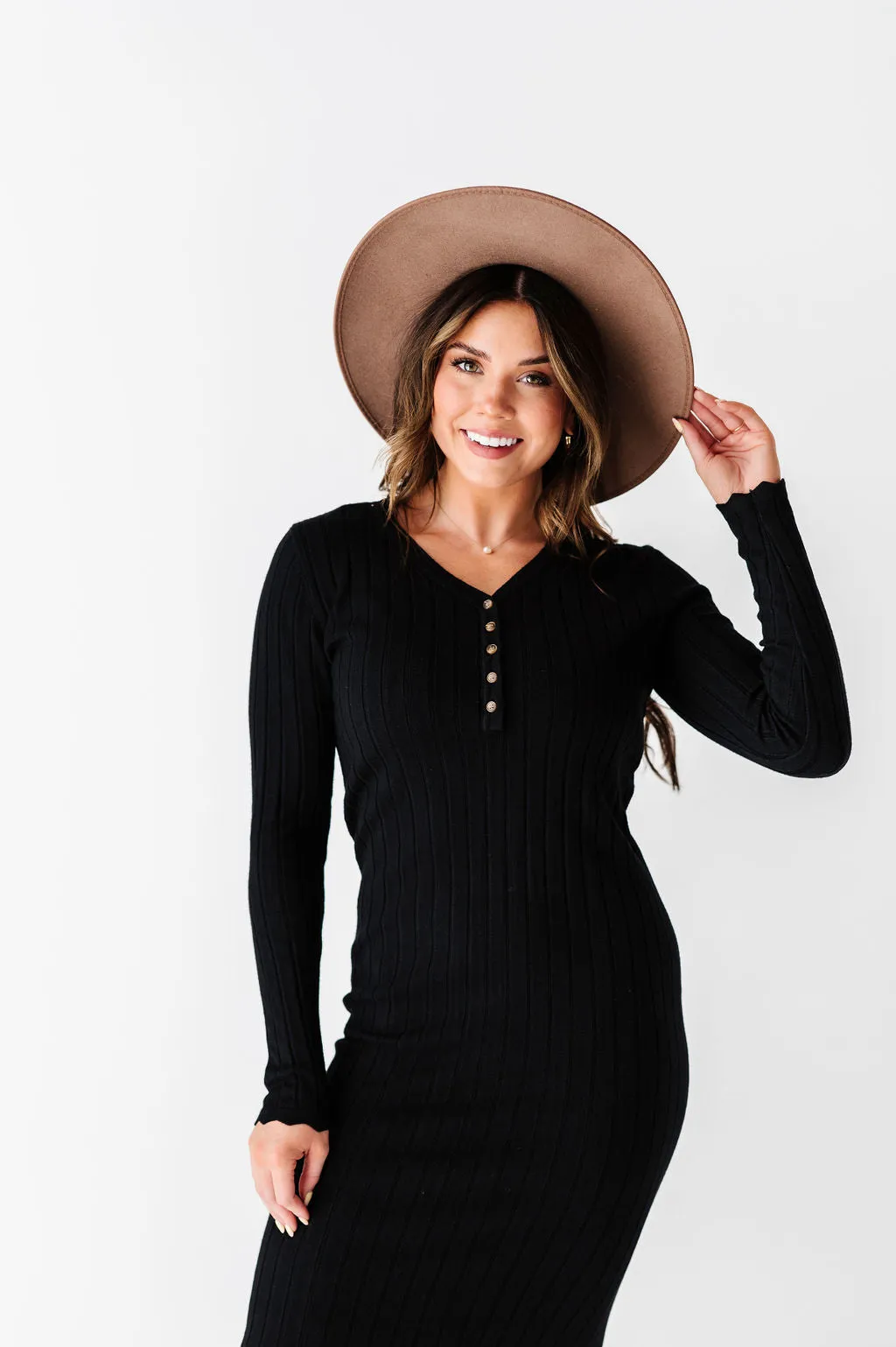 Willow Sweater Dress in Black - Size X-Large & 1X Left