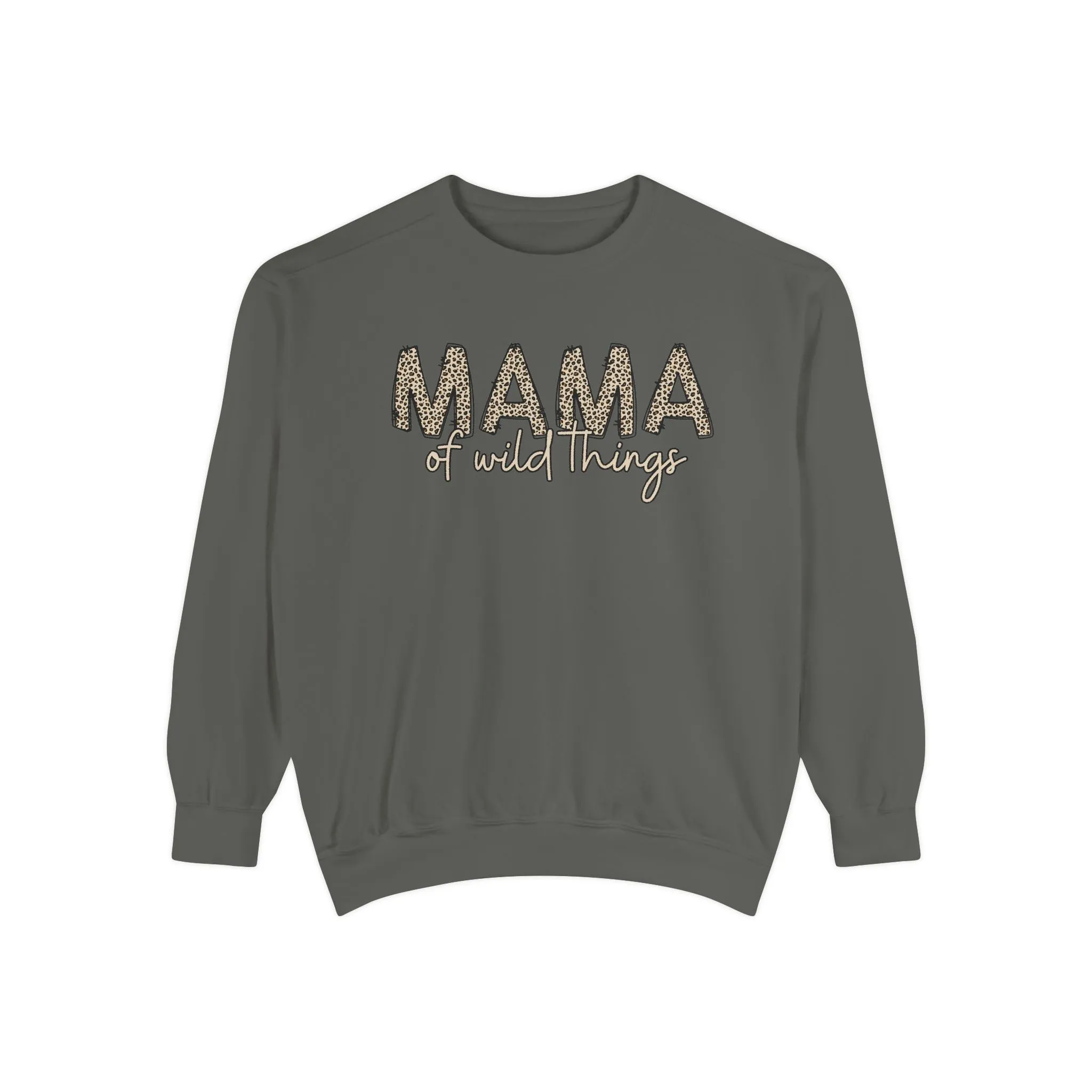 Women’s Comfort Colors Sweatshirt – “MAMA of Wild Things” Leopard Print Design | Cozy and Stylish Mom Pullover