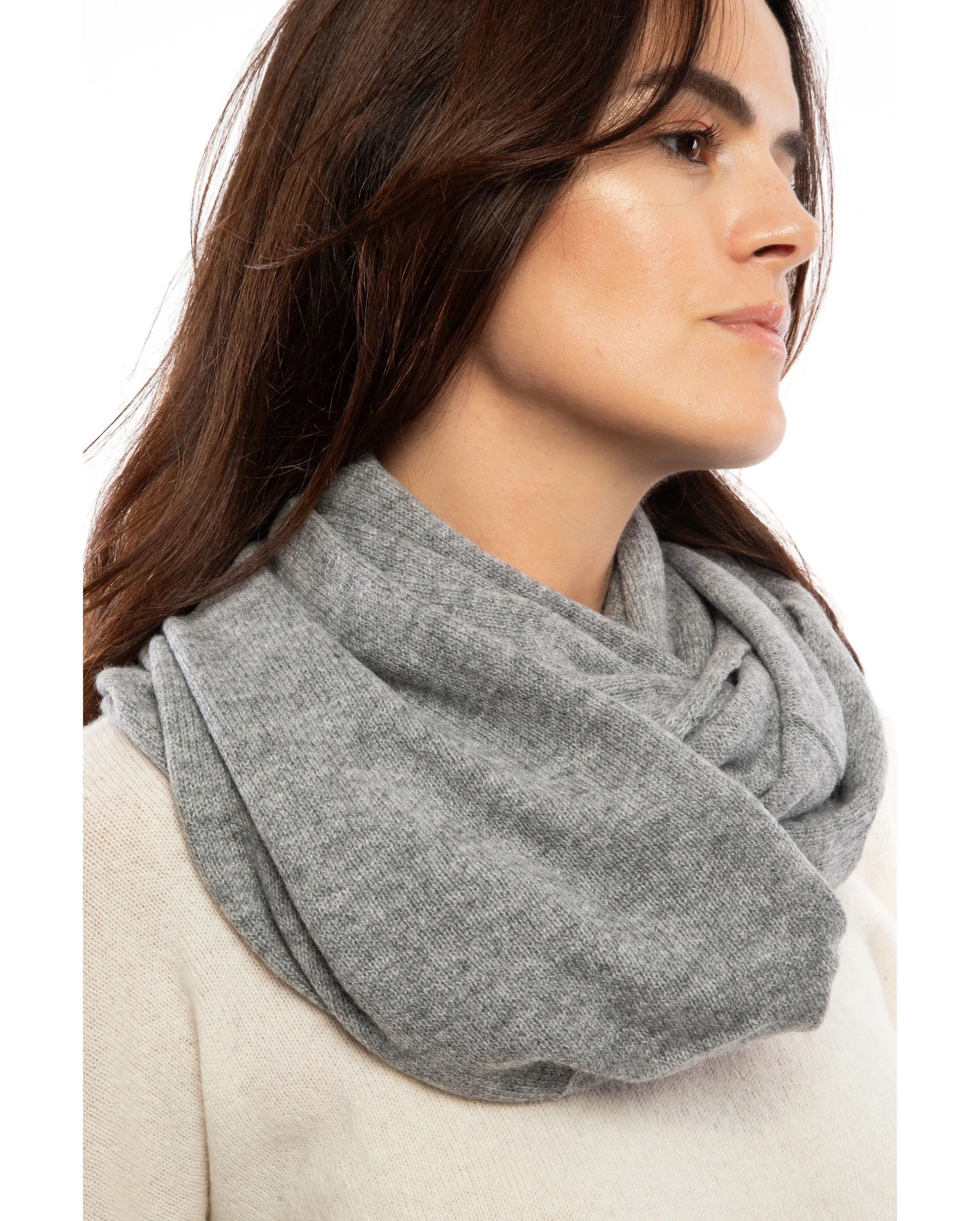 Women's Maxi Cashmere Neck Scarf Milk White